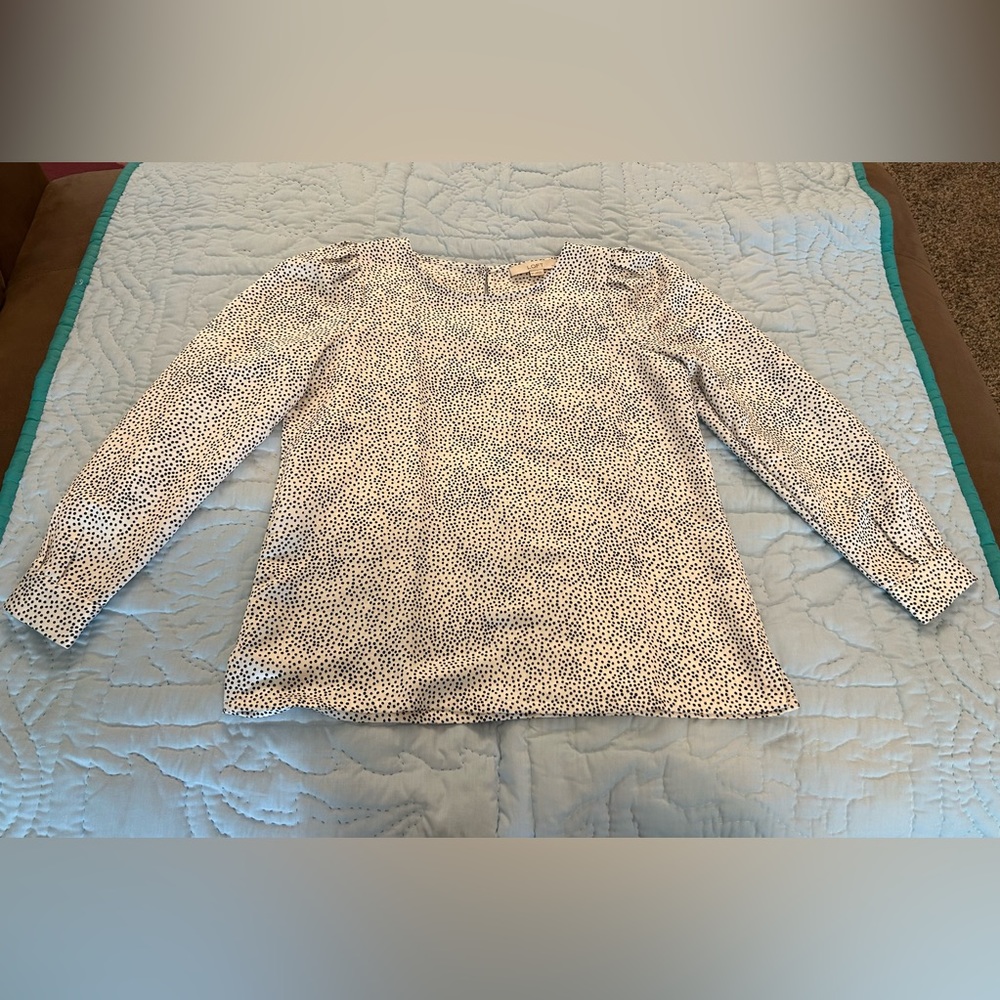 New Loft Small Petite Dotted Puff Sleeved Top